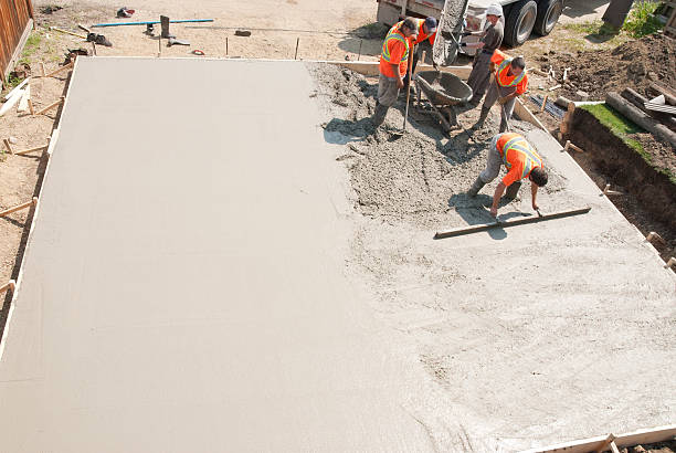 Best Concrete Sealing and Maintenance in Glen Carbon, IL